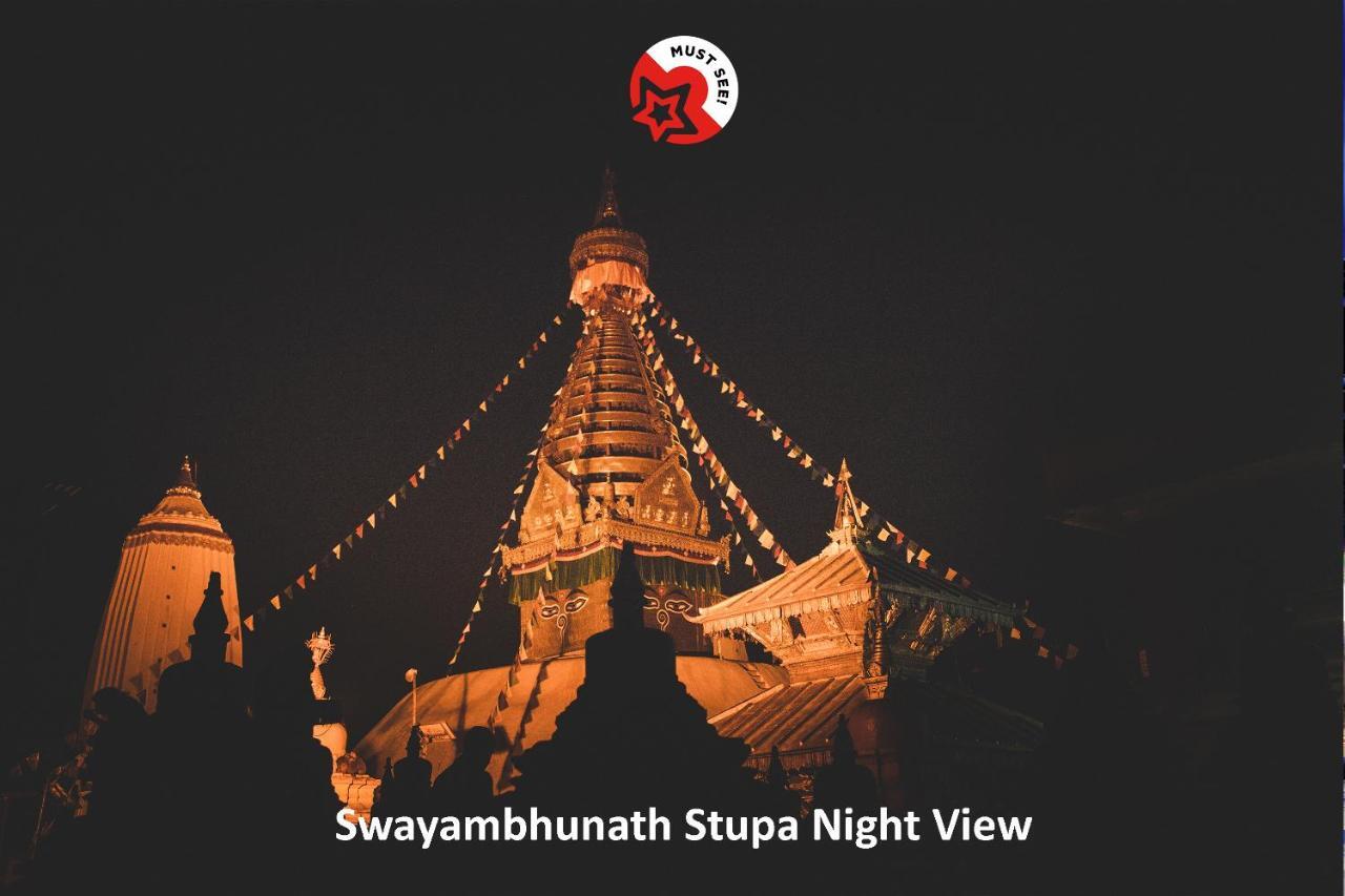 Oyo 136 Hotel Om Plaza Kathmandu Bagian luar foto